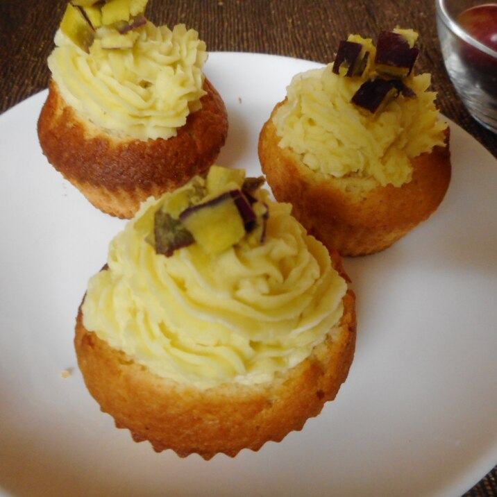 さつま芋クリームマフィン レシピ 作り方 By Mococo05 楽天レシピ